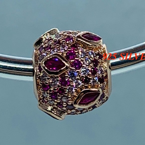 NEW Authentic Pandora Rose Gold KISS PAVE Charm / Pandora Bracelet/Charms - Picture 1 of 7